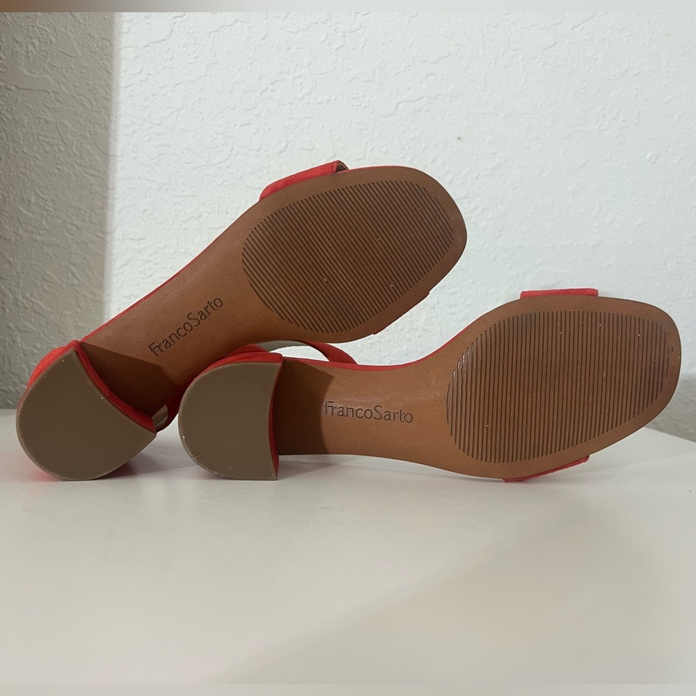 Franco Sarto Rosalina Suede Block Heel Sandal Red Size‎ 7 Minimalist Normcore - Picture 7 of 10